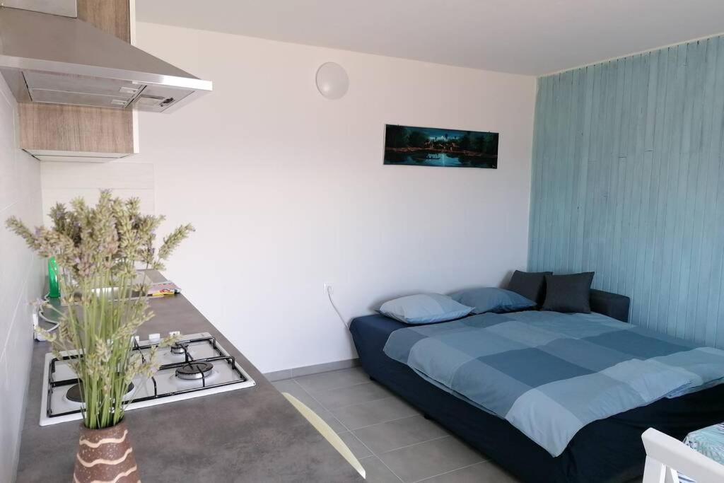 Apartment By The Sea- Santa Marina Rasa Ngoại thất bức ảnh