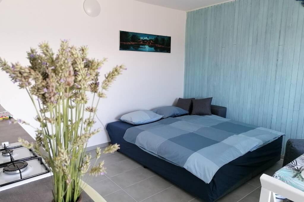 Apartment By The Sea- Santa Marina Rasa Ngoại thất bức ảnh