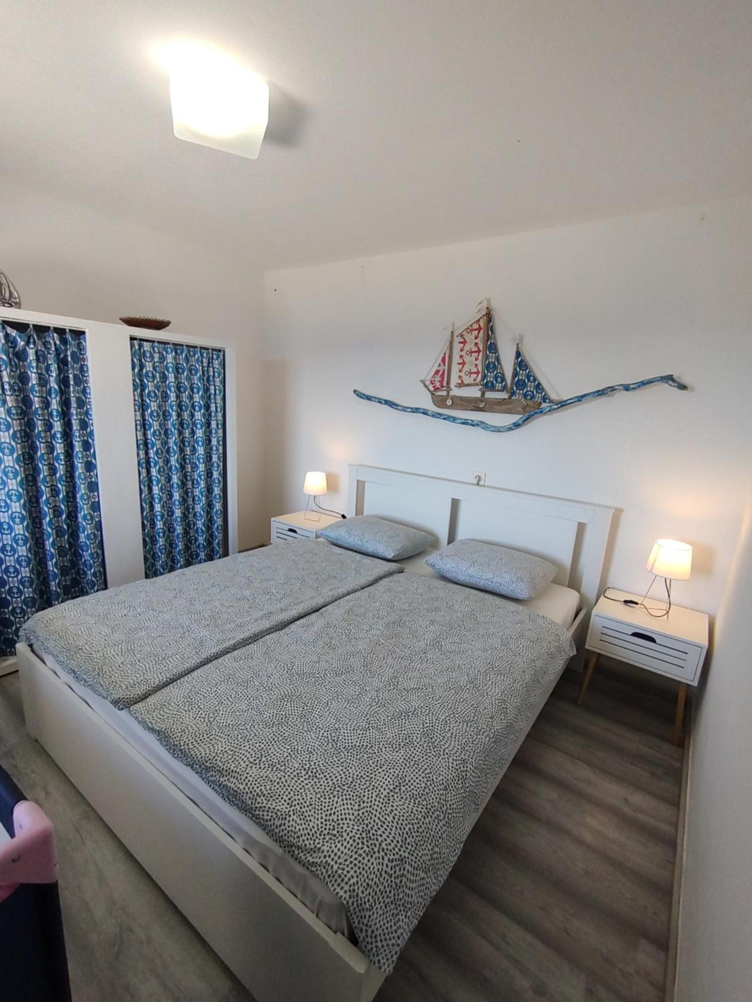 Apartment By The Sea- Santa Marina Rasa Ngoại thất bức ảnh